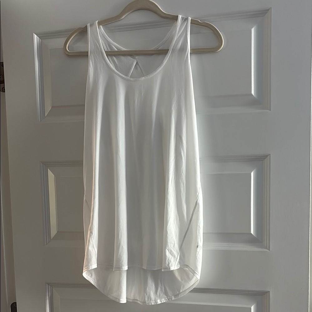 Lululemon top